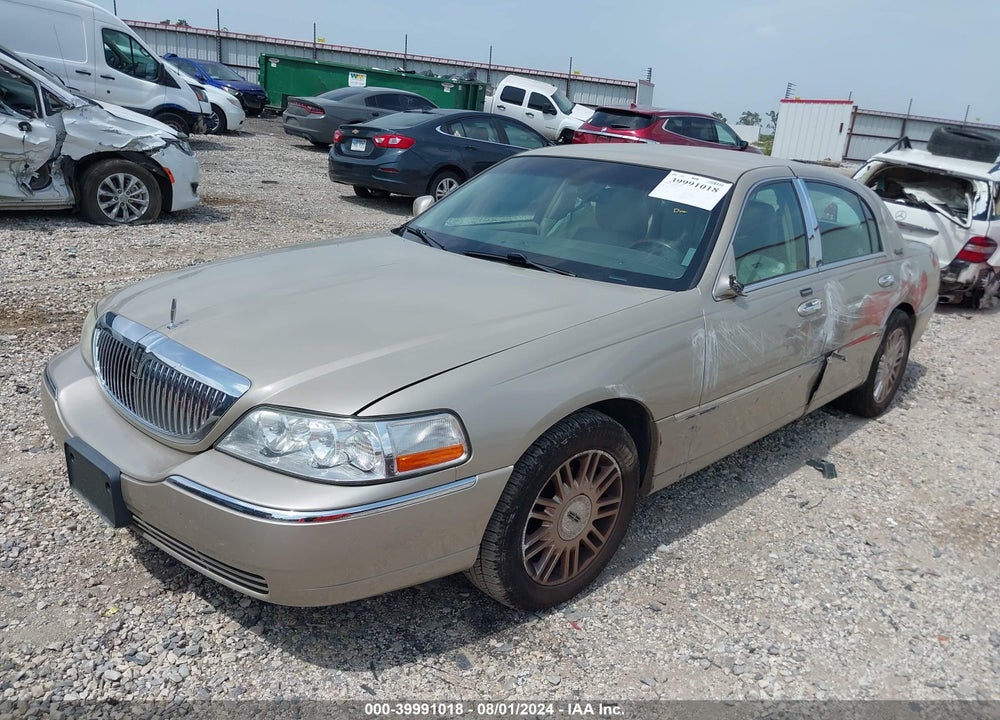2011 LINCOLN TOWN CAR SIGNATURE LIMITED VIN: 2LNBL8CVXBX761009