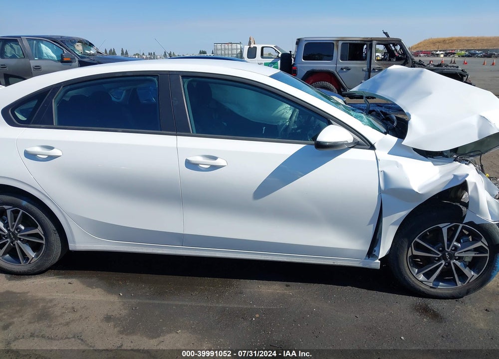 2023 KIA FORTE LXS VIN: 3KPF24AD0PE560759