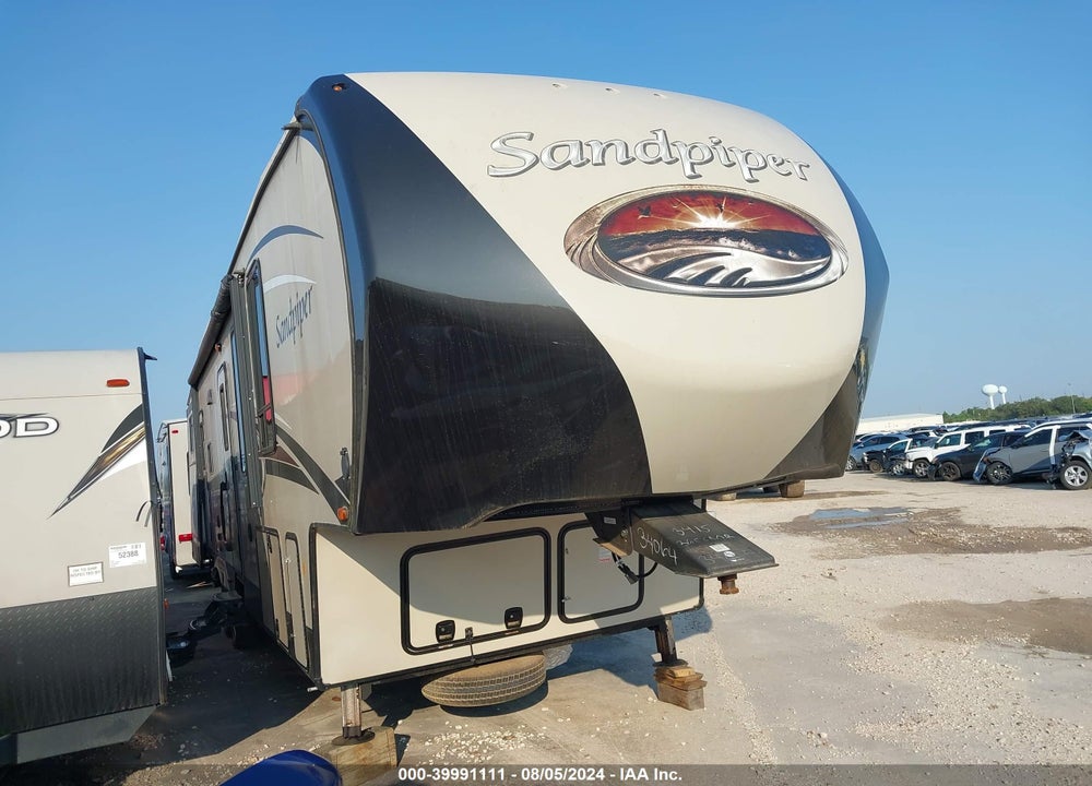 2017 FOREST RIVER SANDPIPER VIN: 4X4FSAN2XHJ033415