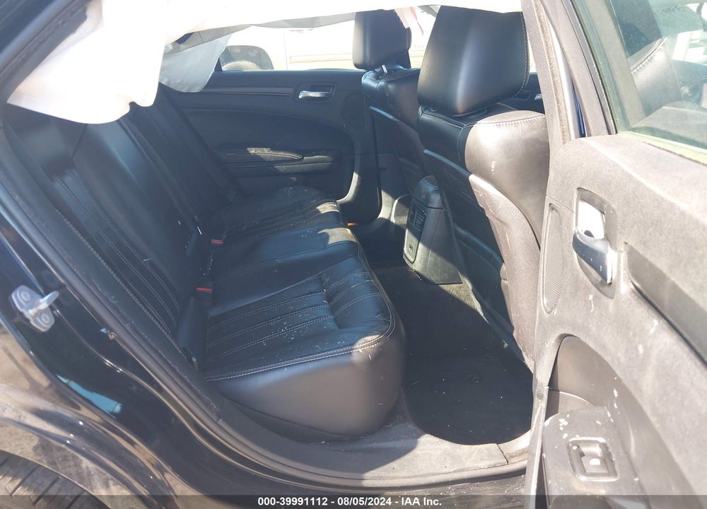 2016 CHRYSLER 300 VIN: 2C3CCAGG5GH238904