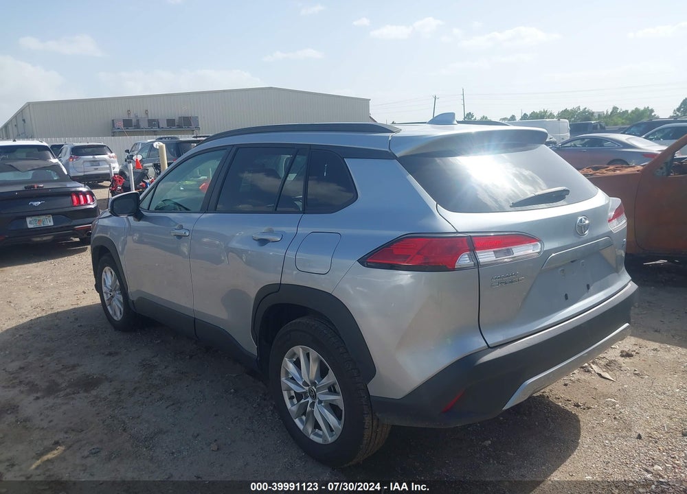 2022 TOYOTA COROLLA CROSS LE VIN: 7MUCAAAG3NV036562