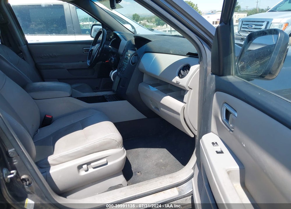 2010 HONDA PILOT EX-L VIN: 5FNYF3H62AB022662