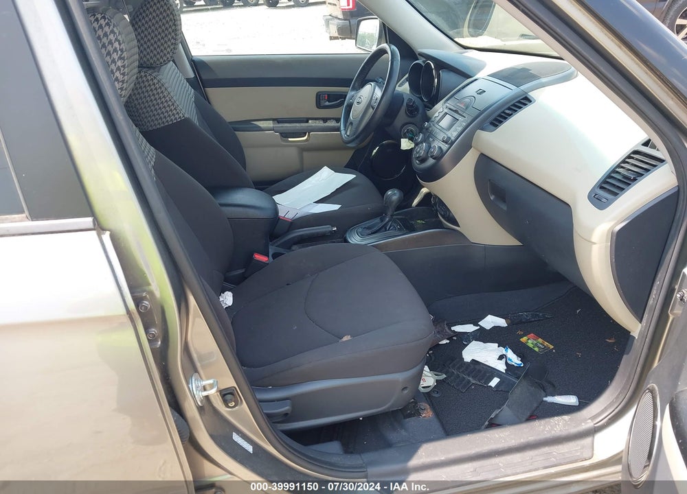 2011 KIA SOUL VIN: KNDJT2A22B7343295