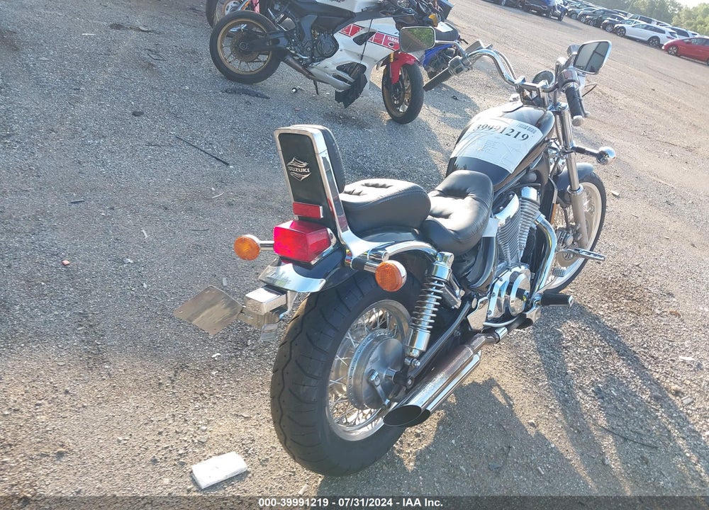 1994 SUZUKI VS800 GLP VIN: JS1VS52A4R2101623