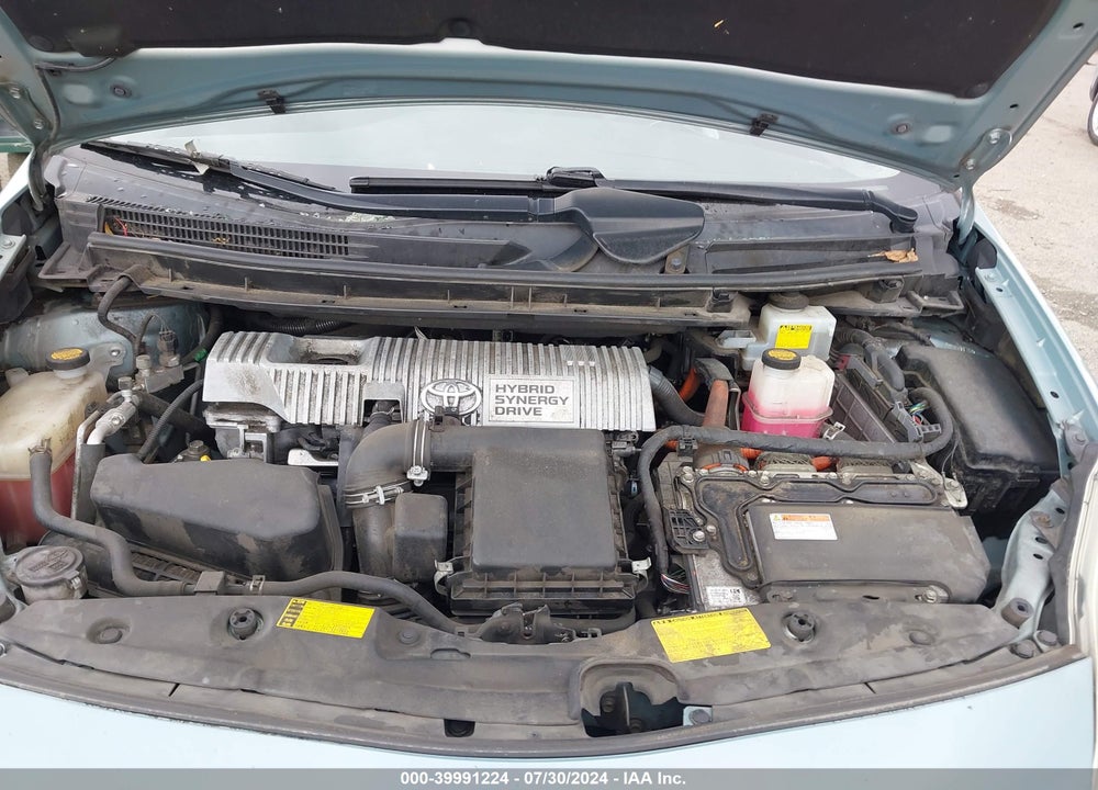 2013 TOYOTA PRIUS TWO VIN: JTDKN3DU2D5642964