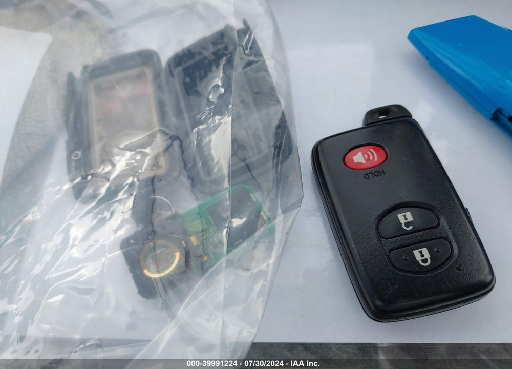 2013 TOYOTA PRIUS TWO VIN: JTDKN3DU2D5642964