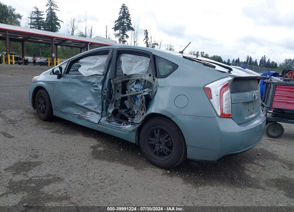 2013 TOYOTA PRIUS TWO VIN: JTDKN3DU2D5642964