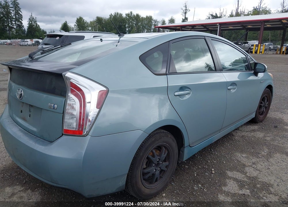 2013 TOYOTA PRIUS TWO VIN: JTDKN3DU2D5642964