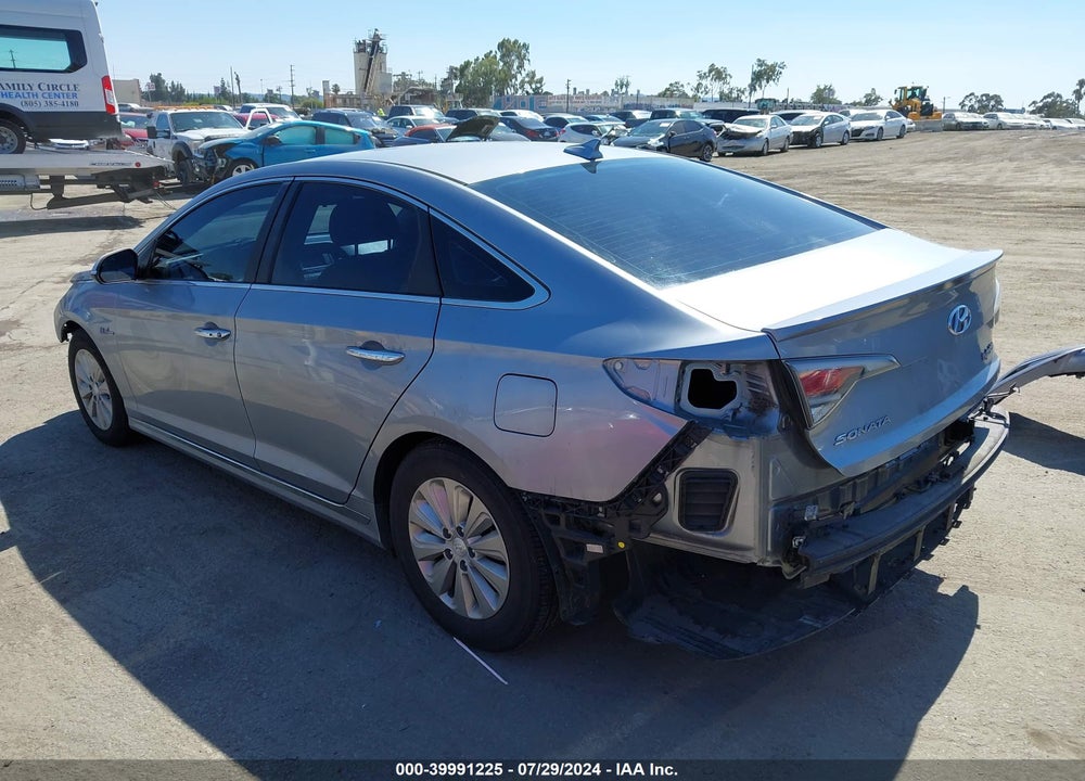 2016 HYUNDAI SONATA HYBRID VIN: KMHE24L16GA035251
