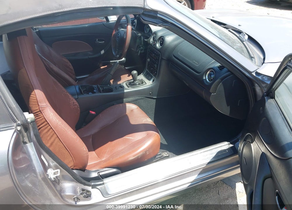 2002 MAZDA MX-5 MIATA CLOTH/LS/SE VIN: JM1NB353220226144