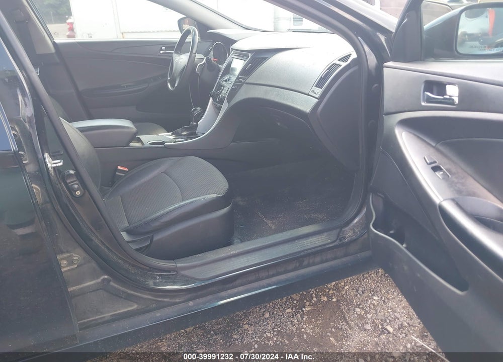 2011 HYUNDAI SONATA SE 2.0T VIN: 5NPEC4AB6BH317159