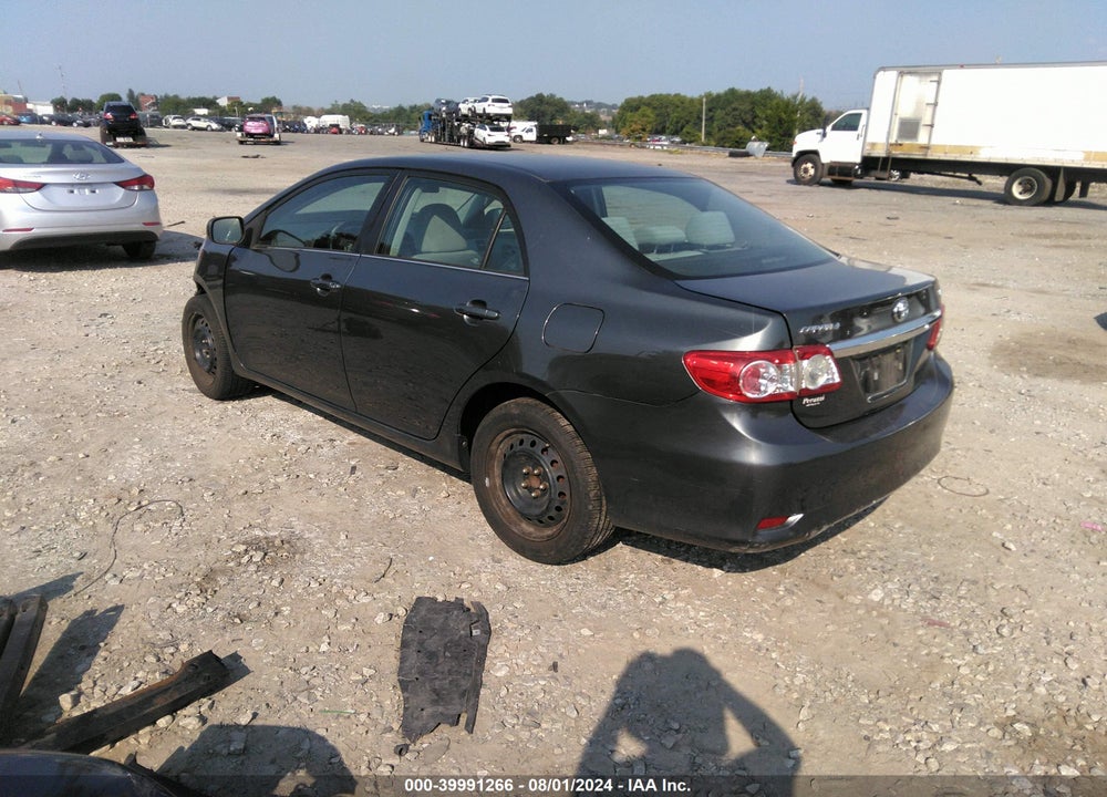 2013 TOYOTA COROLLA LE VIN: 2T1BU4EE2DC090580