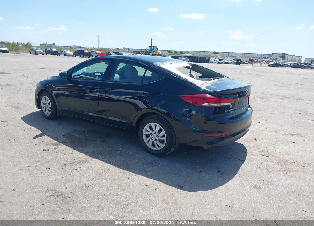 2018 HYUNDAI ELANTRA SE VIN: 5NPD74LF1JH298762
