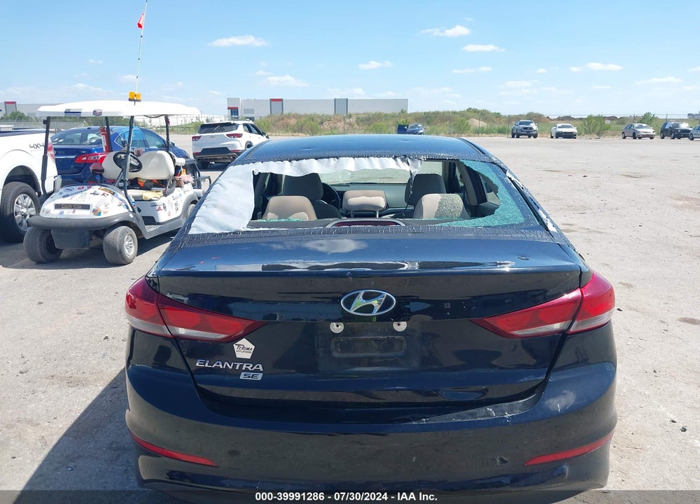 2018 HYUNDAI ELANTRA SE VIN: 5NPD74LF1JH298762