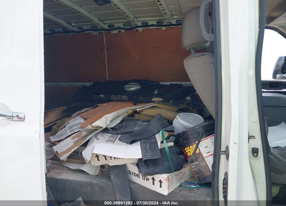 2016 NISSAN NV CARGO NV2500 HD VIN: 1N6AF0KYXGN808467