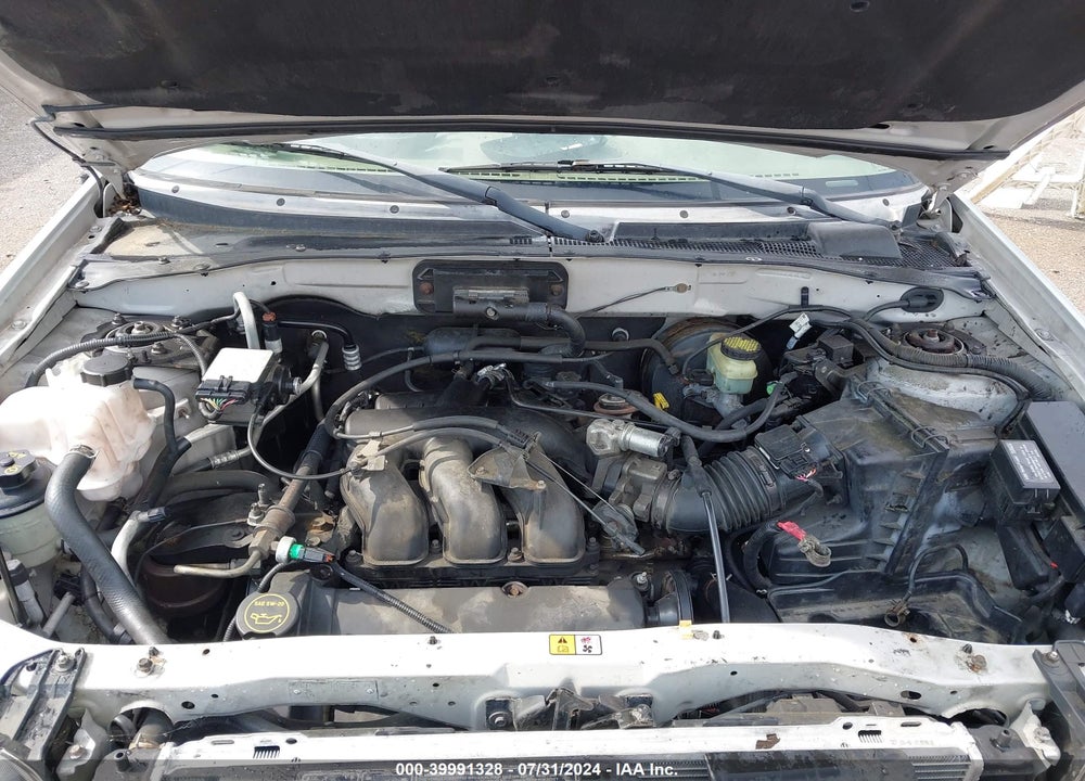 2002 FORD ESCAPE XLT VIN: 1FMCU04192KA14681