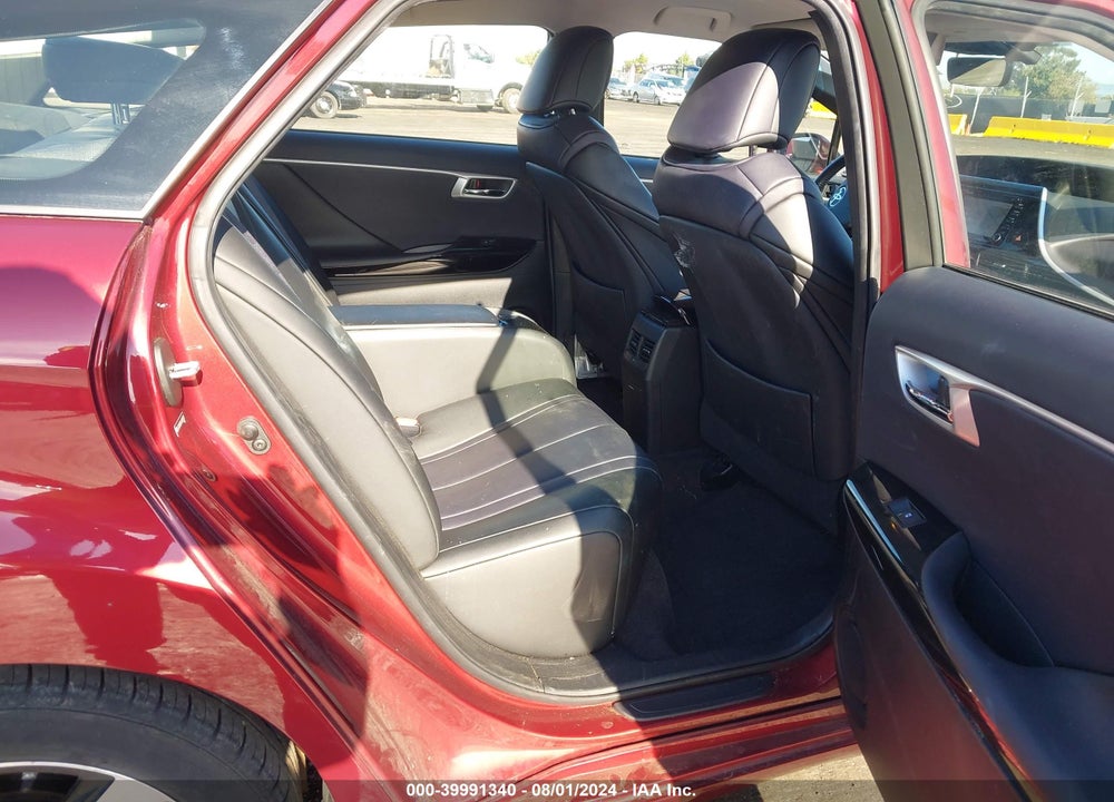 2018 TOYOTA MIRAI VIN: JTDBVRBD9JA005207