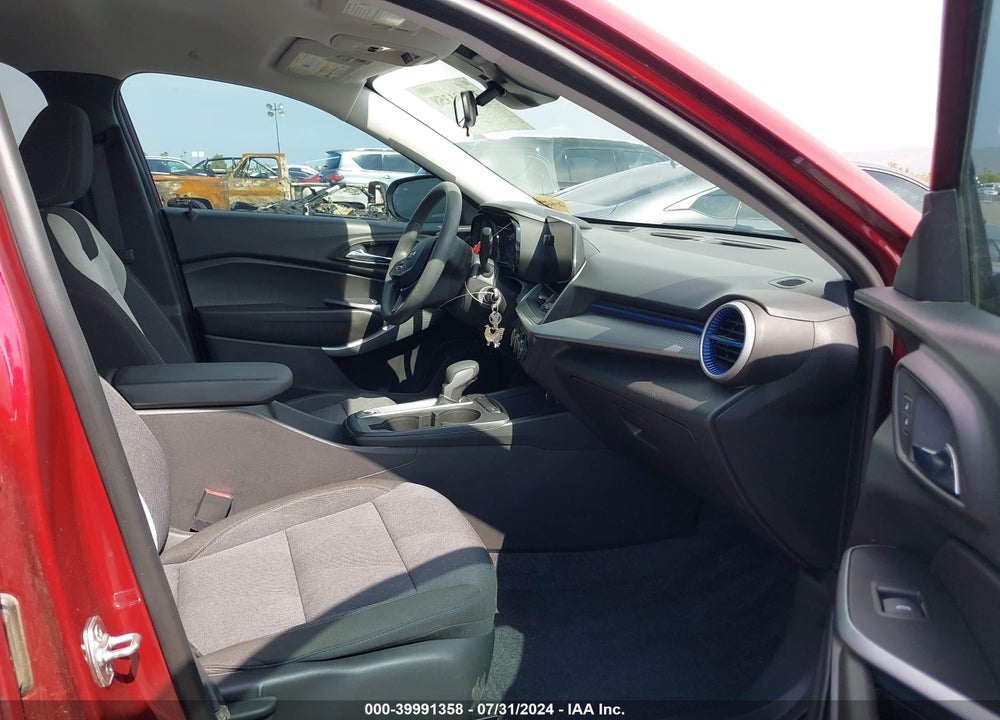 2024 CHEVROLET TRAX FWD SP VIN: KL77LFE27RC131437