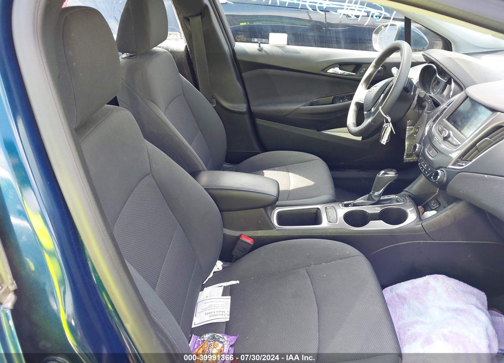 2019 CHEVROLET CRUZE LT VIN: 1G1BE5SM7K7133185