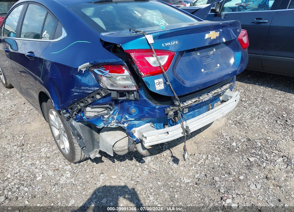 2019 CHEVROLET CRUZE LT VIN: 1G1BE5SM7K7133185
