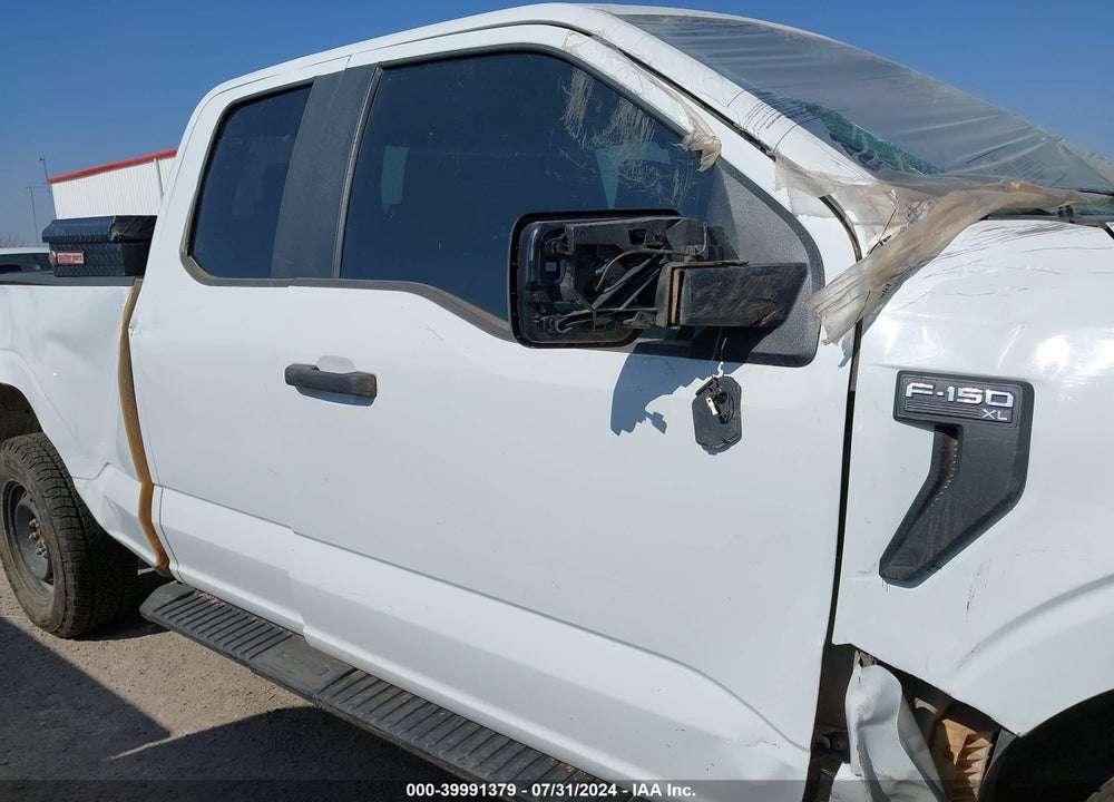 2022 FORD F-150 XL VIN: 1FTFX1E58NKE45792