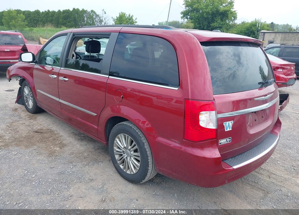 2016 CHRYSLER TOWN & COUNTRY TOURING-L ANNIVERSARY EDITION VIN: 2C4RC1CG8GR247912