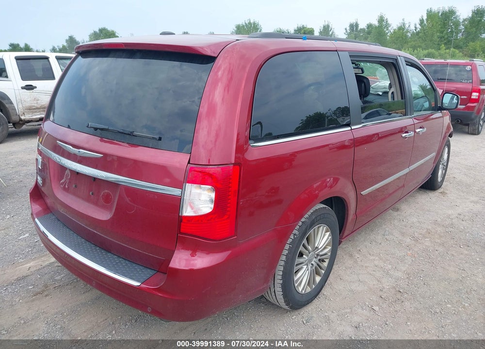 2016 CHRYSLER TOWN & COUNTRY TOURING-L ANNIVERSARY EDITION VIN: 2C4RC1CG8GR247912