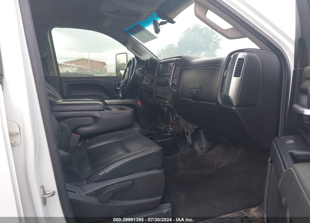 2015 CHEVROLET SILVERADO 2500HD LT VIN: 1GC1KVE80FF197638