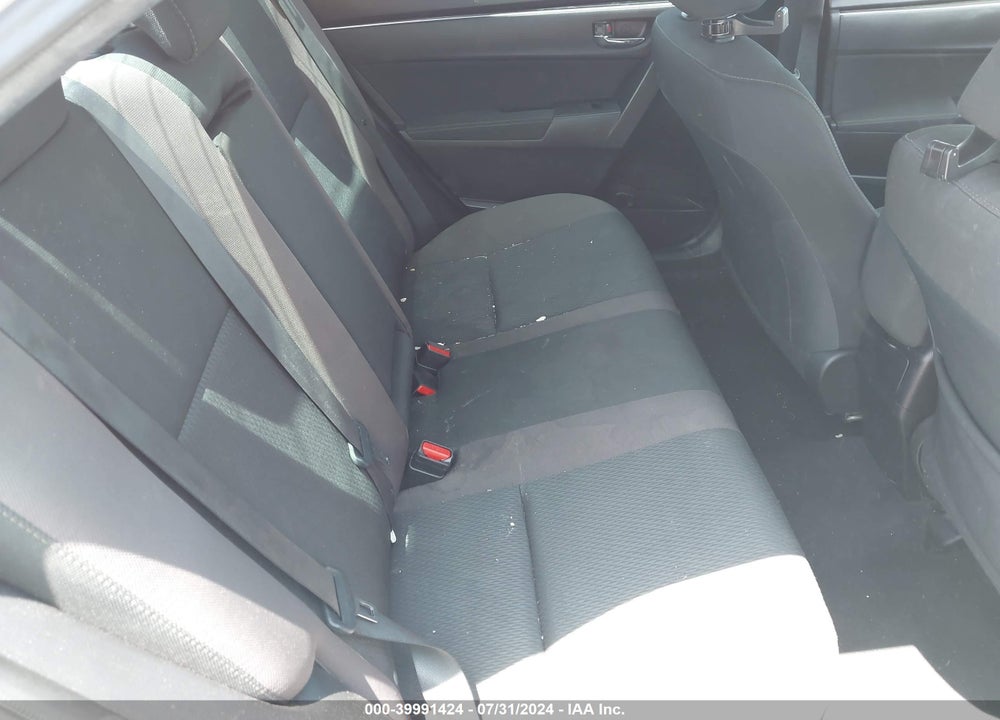 2017 TOYOTA COROLLA LE VIN: 2T1BURHE6HC962385