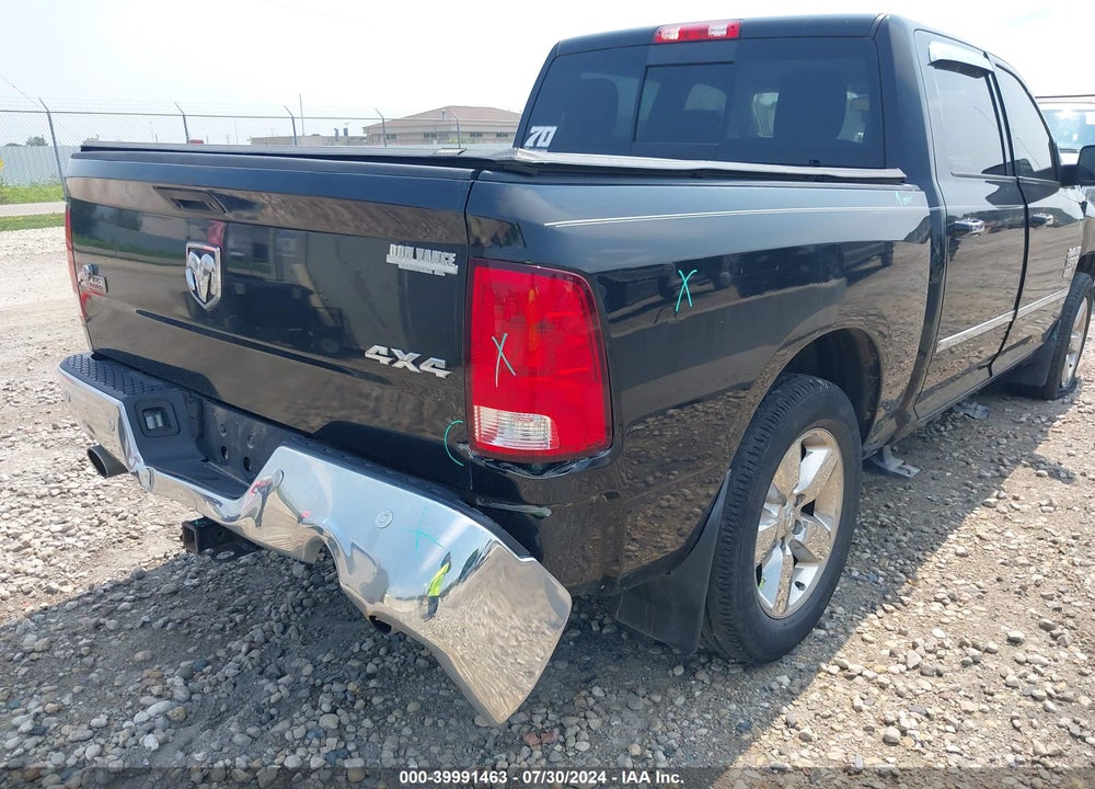 2018 RAM 1500 BIG HORN 4X4 5'7 BOX VIN: 3C6RR7LT4JG266329