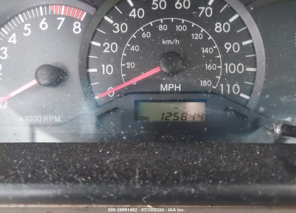 2005 TOYOTA COROLLA CE VIN: 2T1BR32E15C471337
