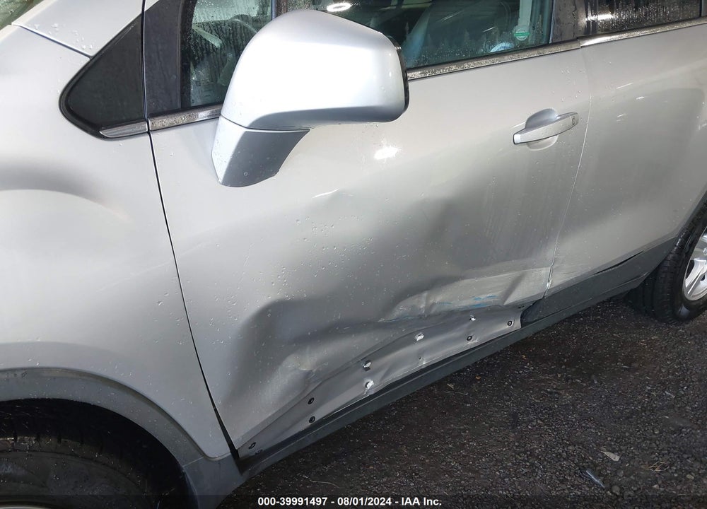 2015 CHEVROLET TRAX LT VIN: 3GNCJLSB3FL172696