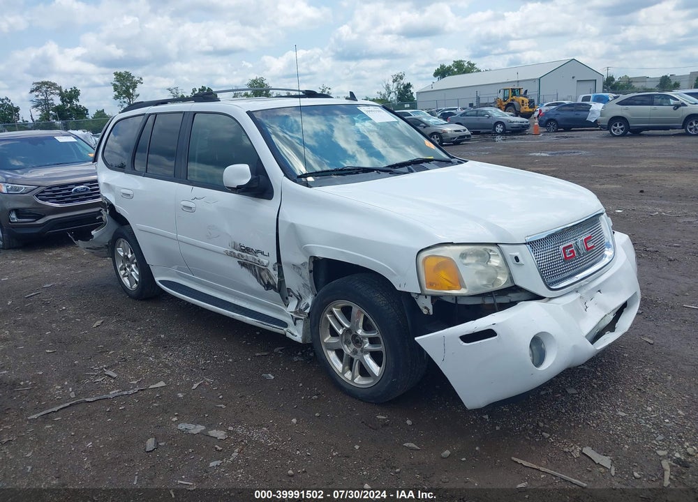 2007 GMC ENVOY DENALI VIN: 1GKET63M072230123