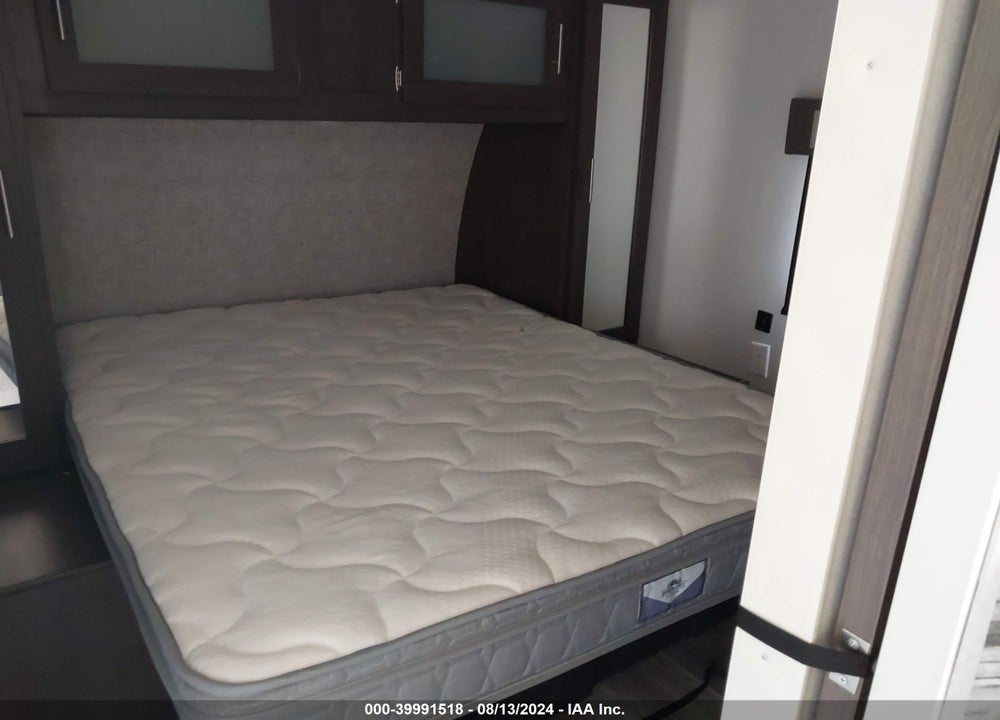 2019 FOREST RIVER WILDWOOD 26DBUD VIN: 4X4TWDB29KA266965
