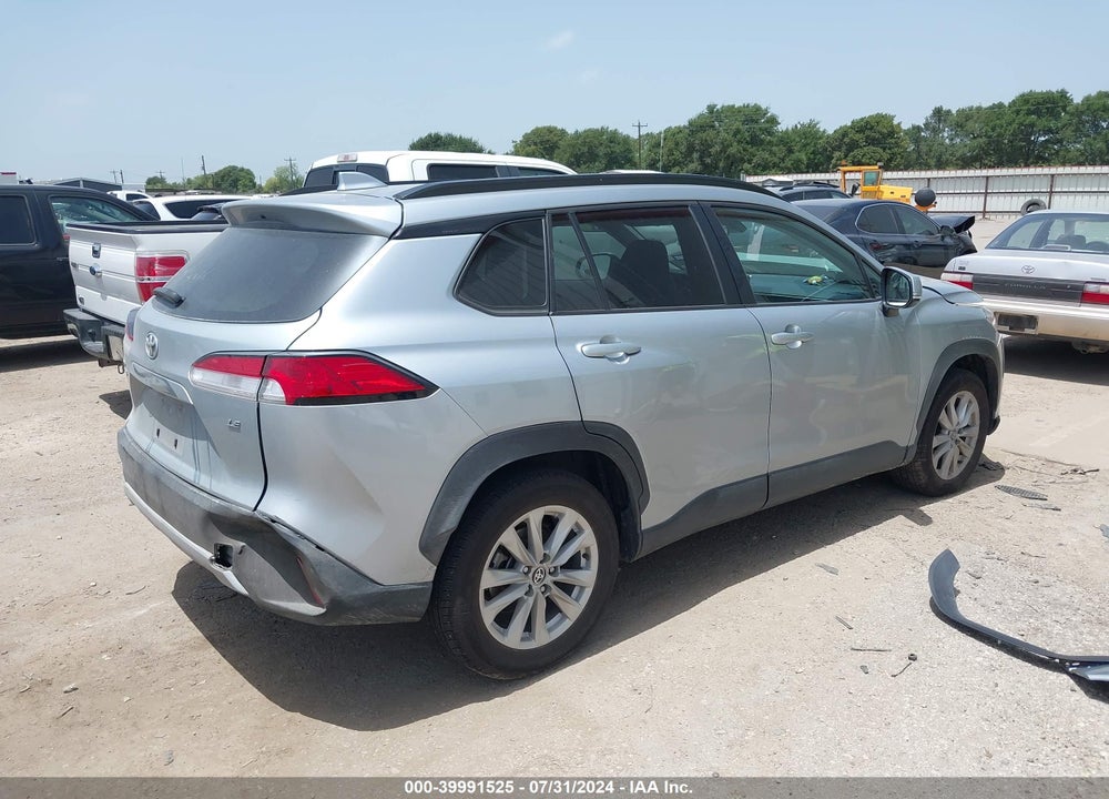 2022 TOYOTA COROLLA CROSS LE VIN: 7MUCAAAG4NV021827