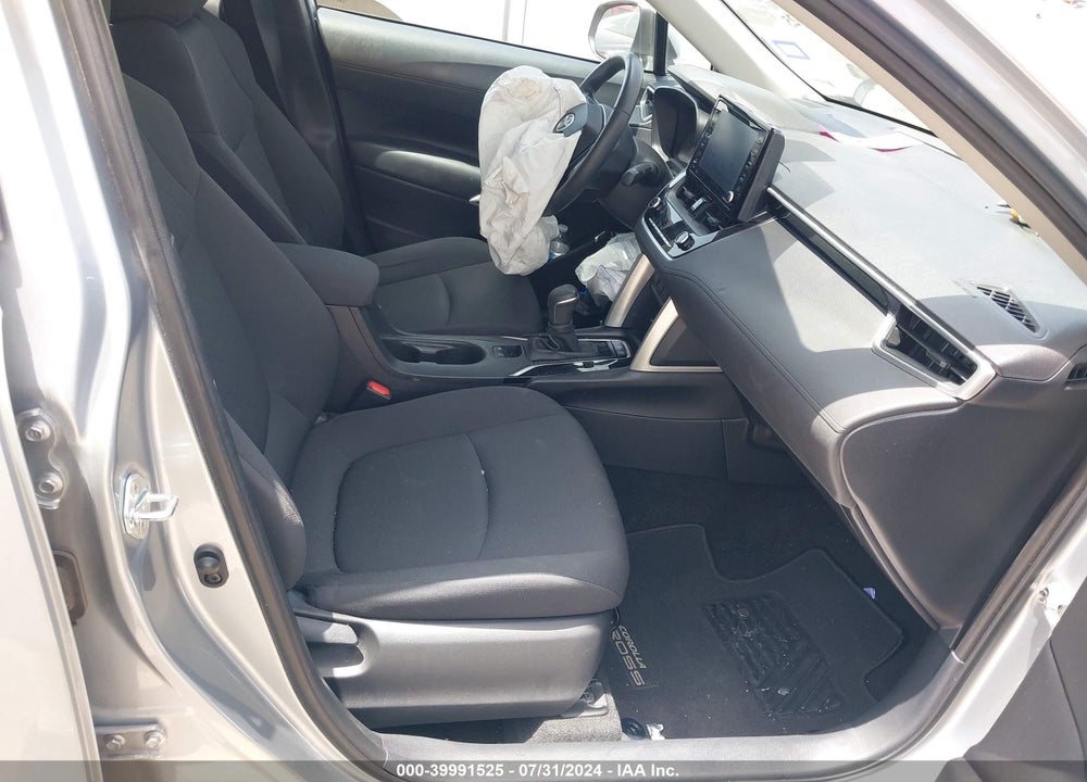 2022 TOYOTA COROLLA CROSS LE VIN: 7MUCAAAG4NV021827