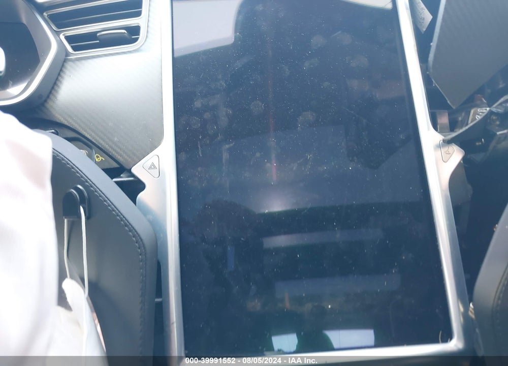 2015 TESLA MODEL S VIN: 5YJSA1H20FF080945
