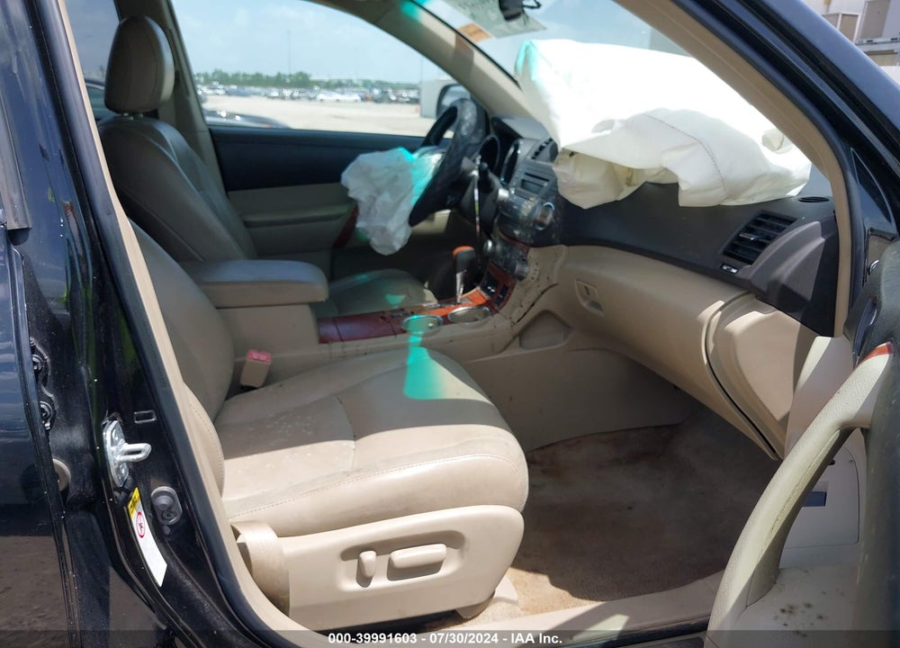 2010 TOYOTA HIGHLANDER LIMITED V6 VIN: 5TDYK3EH8AS022419