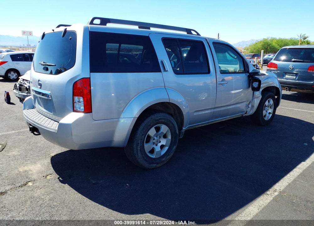 2011 NISSAN PATHFINDER S VIN: 5N1AR1NN4BC628337