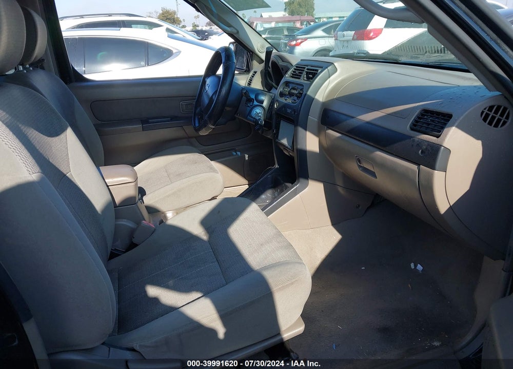 2004 NISSAN FRONTIER XE VIN: 1N6DD26T14C439650