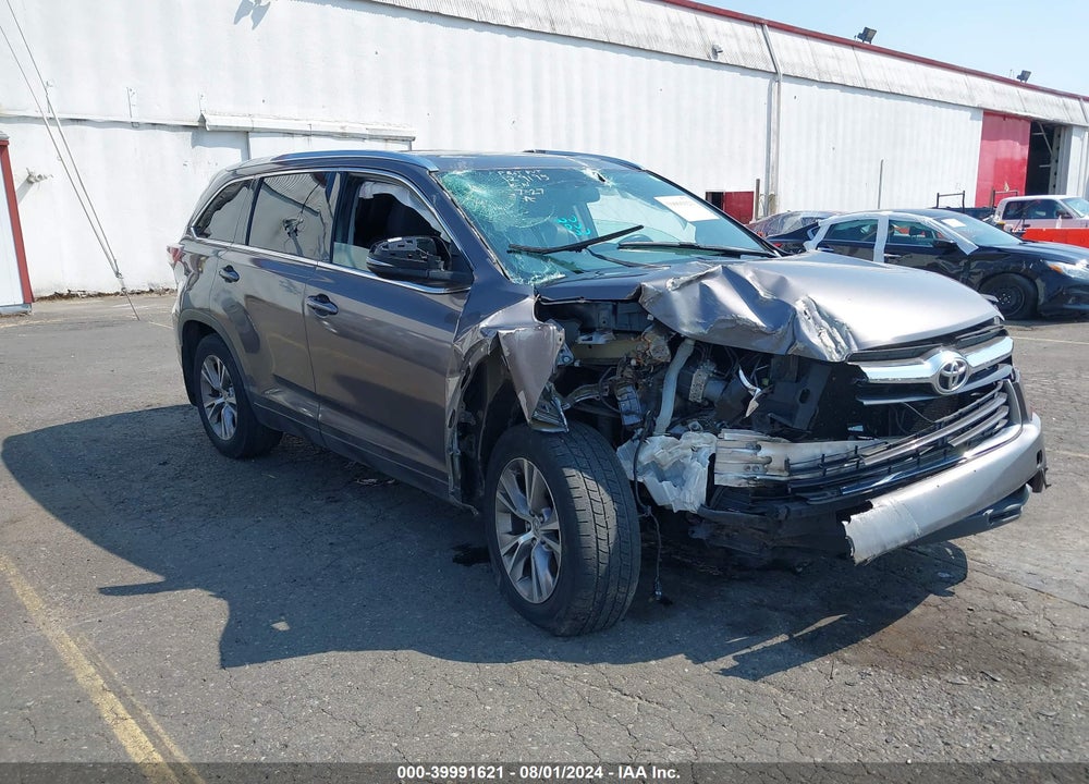 2015 TOYOTA HIGHLANDER XLE V6 VIN: 5TDJKRFH7FS192278