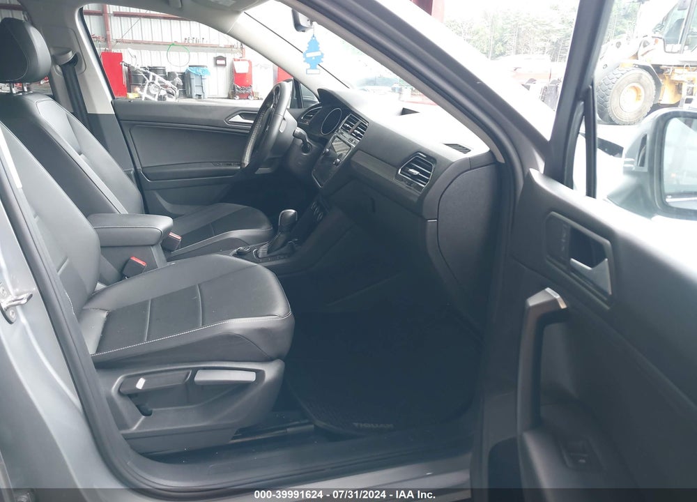 2021 VOLKSWAGEN TIGUAN VIN: 3VV2B7AX6MM066922