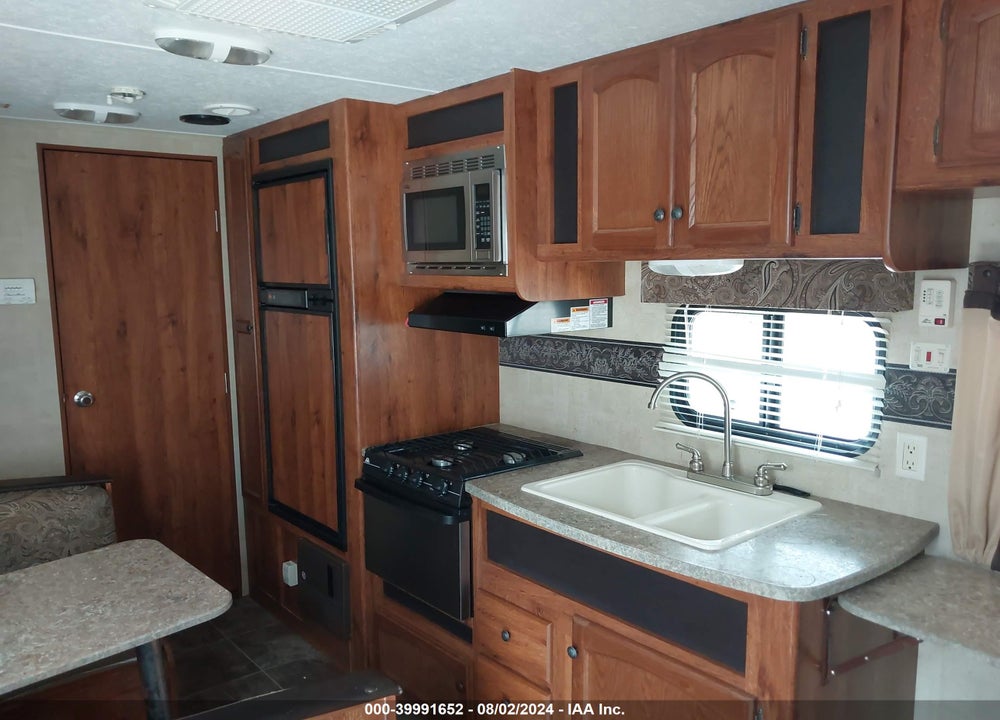 2013 KEYSTONE HIDEOUT VIN: 4YDT23R21D7204457