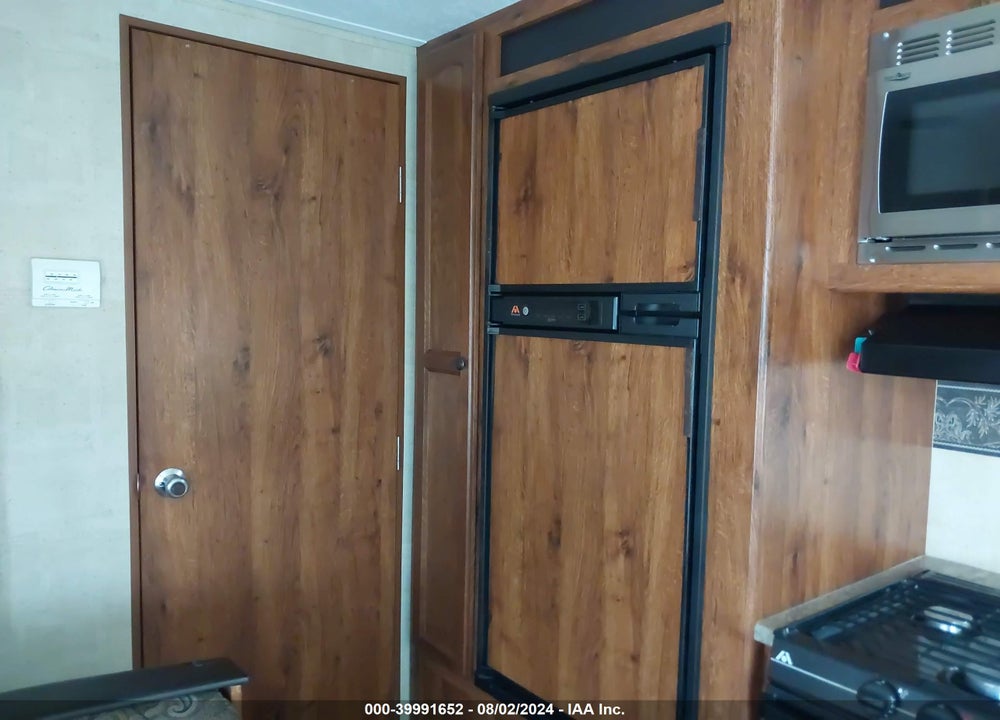 2013 KEYSTONE HIDEOUT VIN: 4YDT23R21D7204457