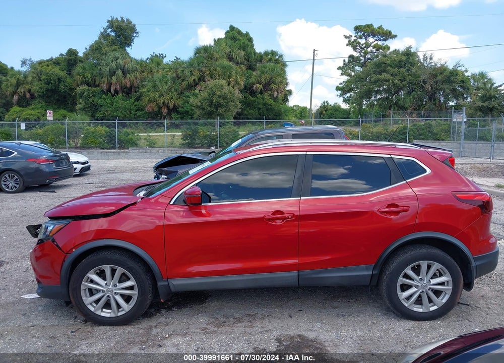 2017 NISSAN ROGUE SPORT VIN: JN1BJ1CP2HW009718