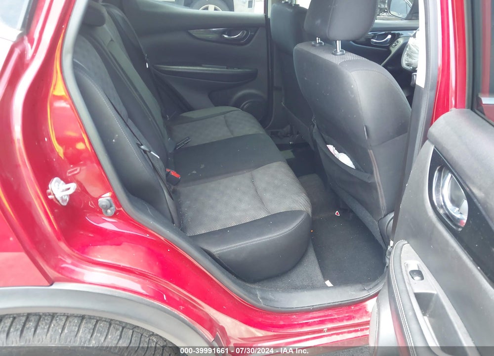 2017 NISSAN ROGUE SPORT VIN: JN1BJ1CP2HW009718