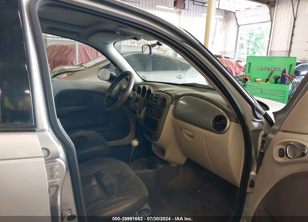 2004 CHRYSLER PT CRUISER VIN: 3C8FY68B24T338227