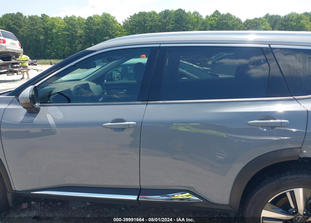 2022 NISSAN ROGUE PLATINUM INTELLIGENT AWD VIN: JN8BT3DD2NW272282