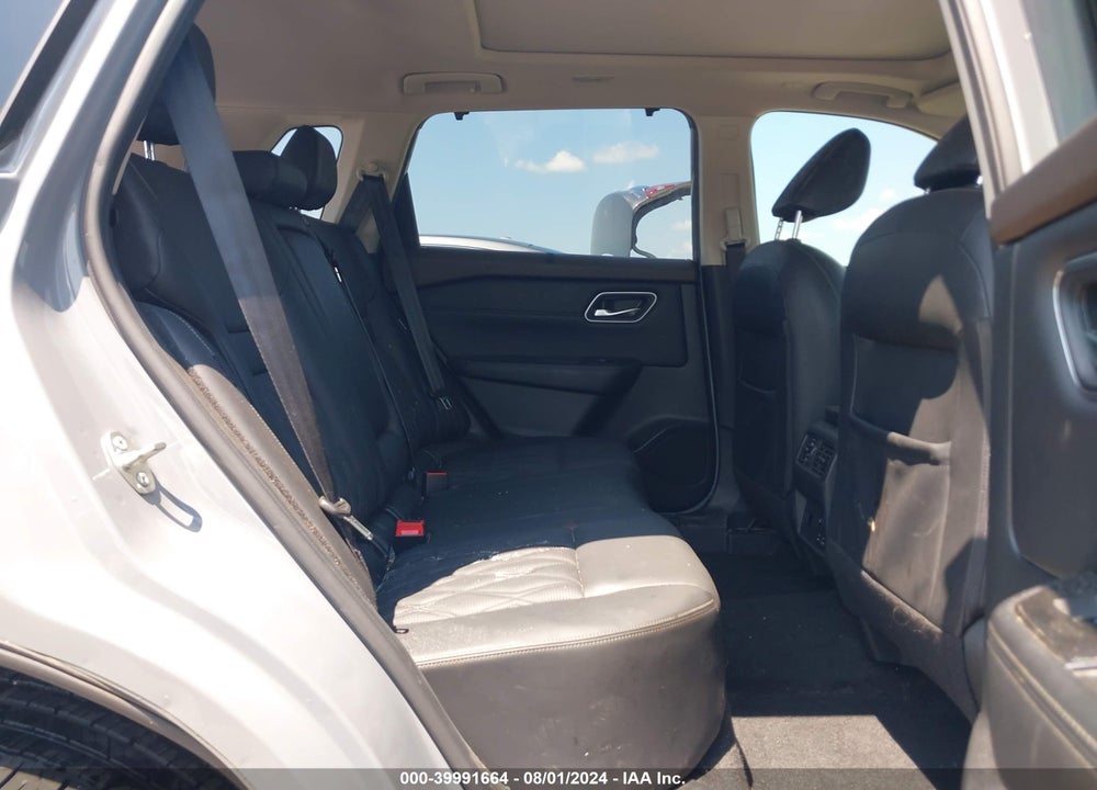 2022 NISSAN ROGUE PLATINUM INTELLIGENT AWD VIN: JN8BT3DD2NW272282