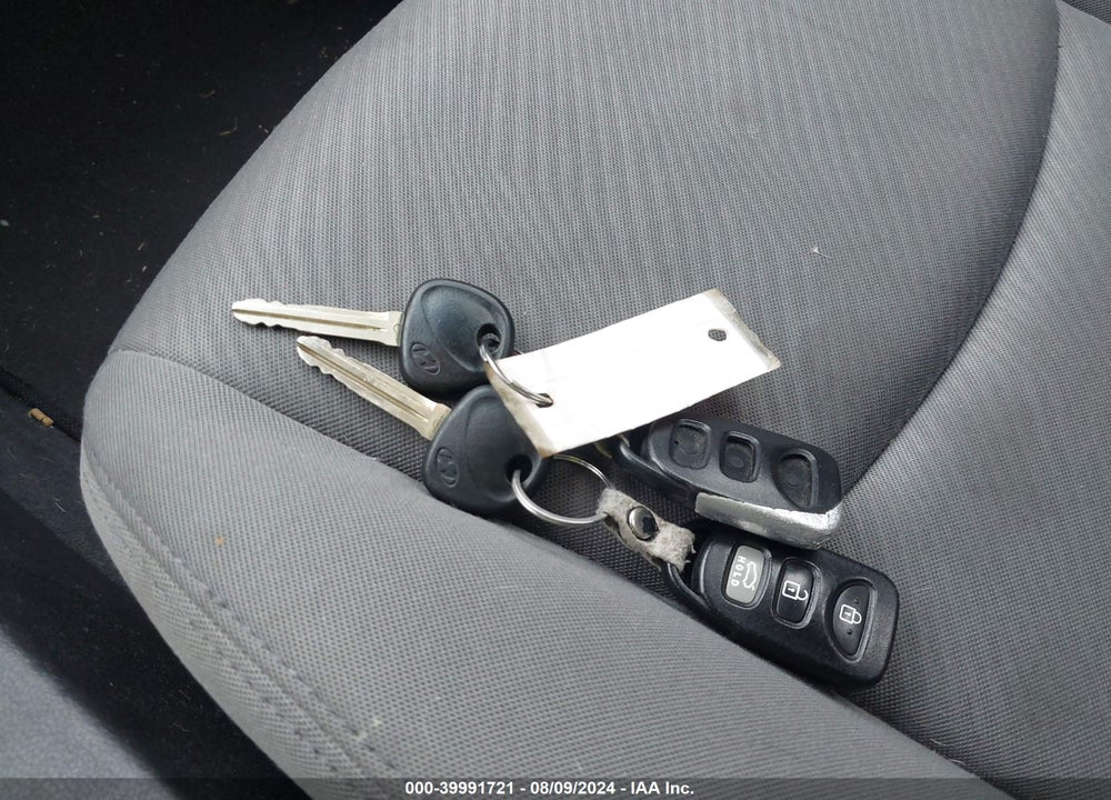 2012 HYUNDAI ELANTRA GLS (ULSAN PLANT) VIN: KMHDH4AE5CU247910